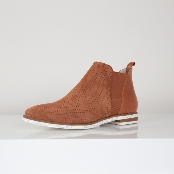 arch support boots womens ladies boots with arch support ARCHES CAVIAR Media 3 of 15 Suede boots Ankle boot Chelsea boots Footmasters Brown suede boots winter shoes Winter boots