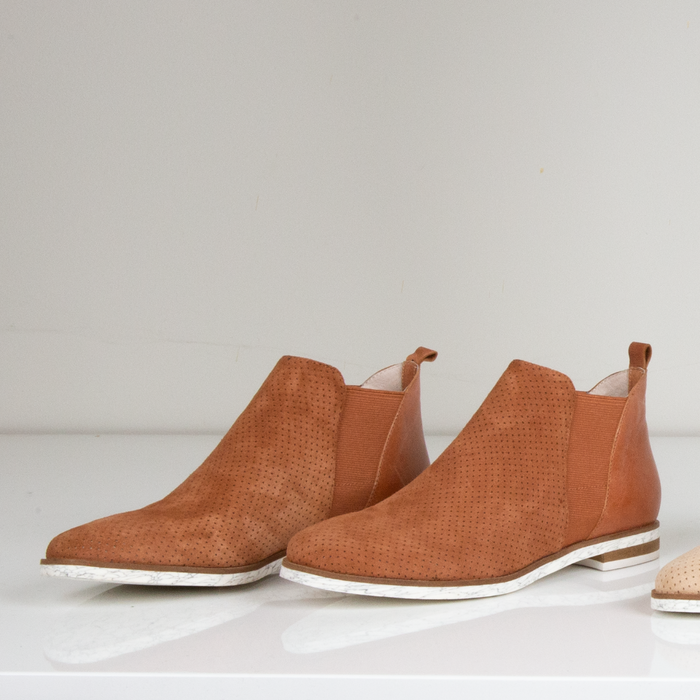 ladies boots with arch support podiatrist recommended work boots australia ARCHES CAVIAR Suede boots ankle boot chelsea boot Footmasters