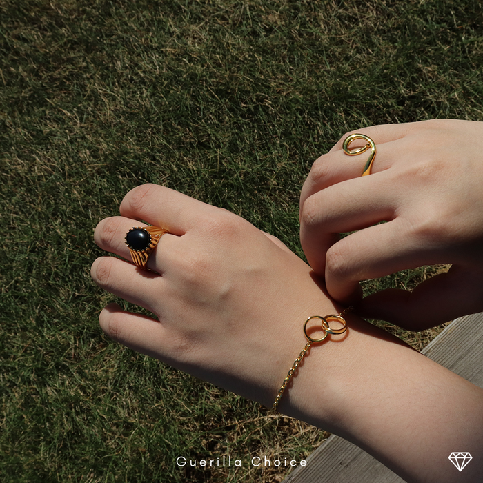 CHARM GOLD BRACELET