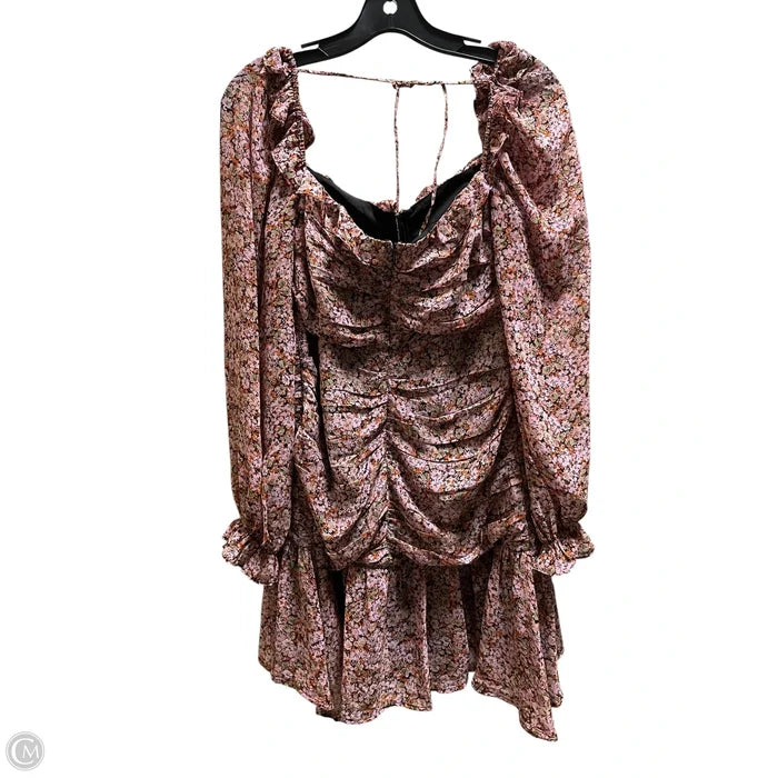 Dress Casual Short By Astr In Floral Print, Size: M