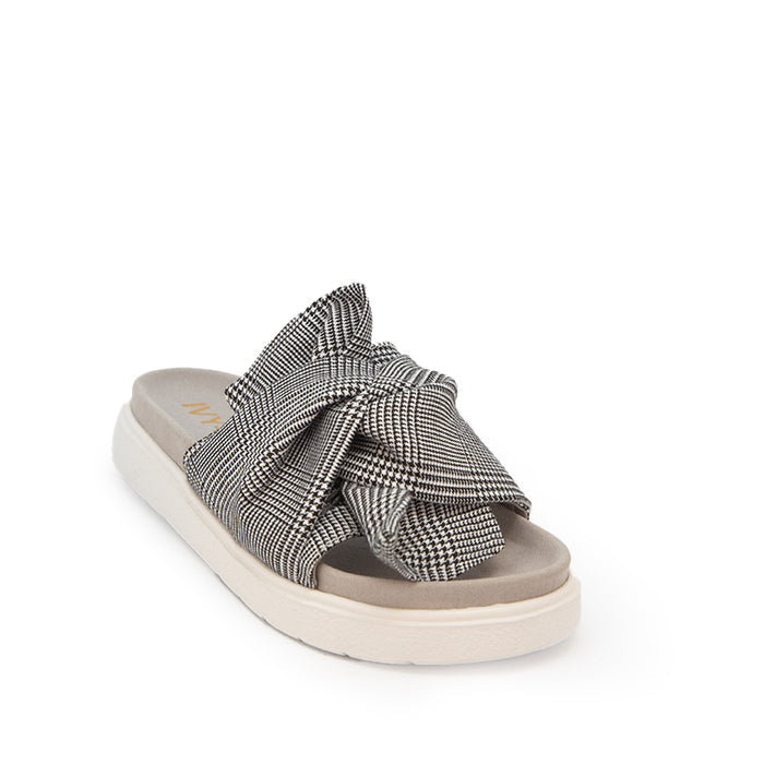 Ivy -Z Dune - Footmaster