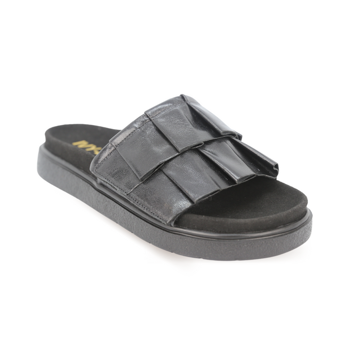 IVY Z FRILLS BLACK