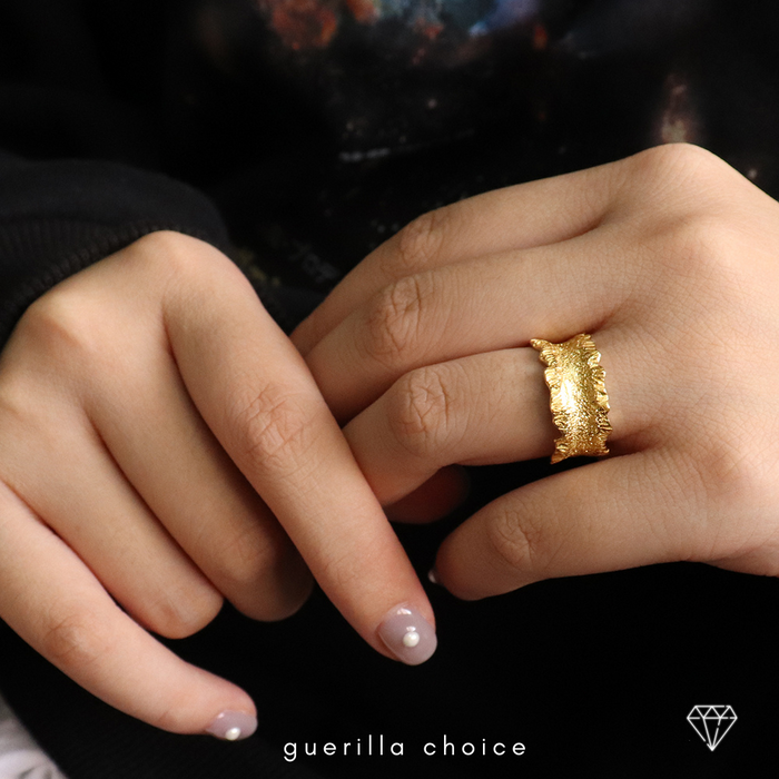 LAVENDER GOLD RING