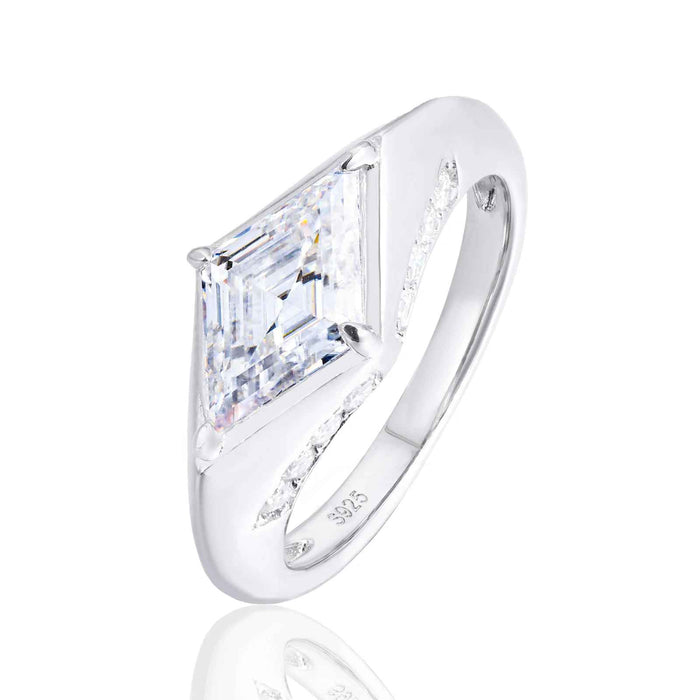 Lumière Rhombus 3.5CT Moissanite Engagement Ring Gold