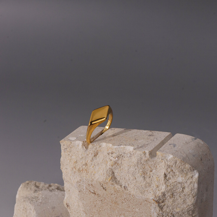 NINA REY RING