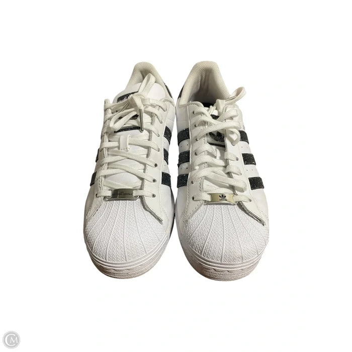 Shoes Athletic By Adidas In White, Size: 7.5