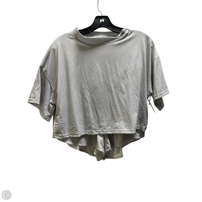 Shorts Set By Clothes Mentor In Striped Pattern, Size: S