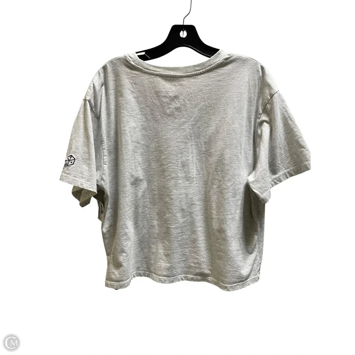 Top Short Sleeve Basic By Clothes Mentor In Grey, Size: Xl